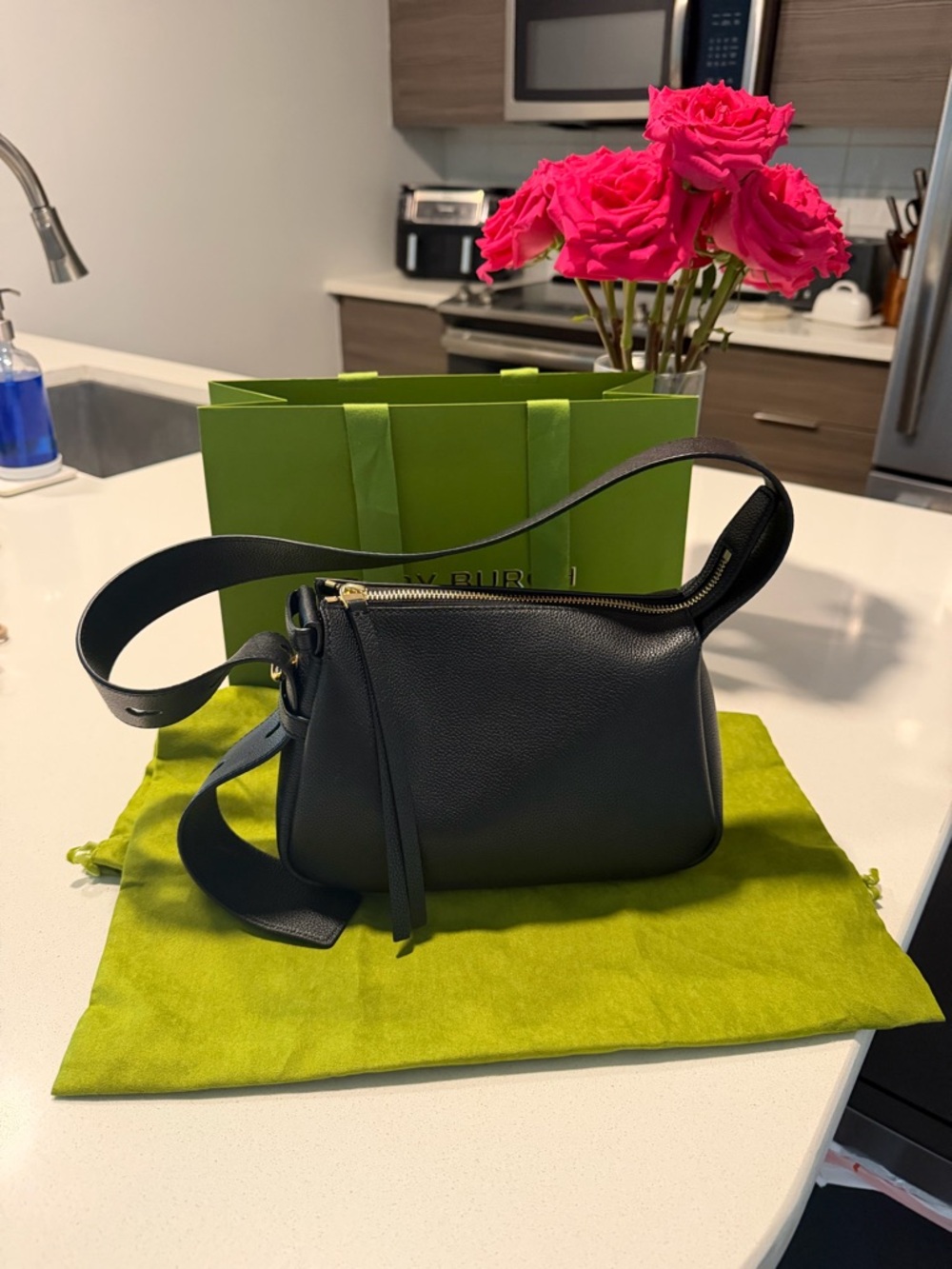 Tory Burch Black Leather Shoulder Bag with Gold Zipper
